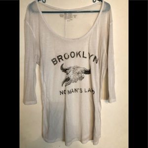 ✨Original Retro Brand white 3/4 sleeve tee. Size L